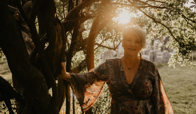 Tania Meacher - UK's leading Ancestral Alchemist & Spiritual Empowerment Coach