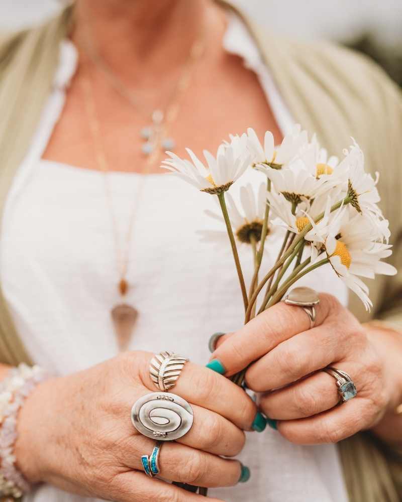 the belonging retreat images