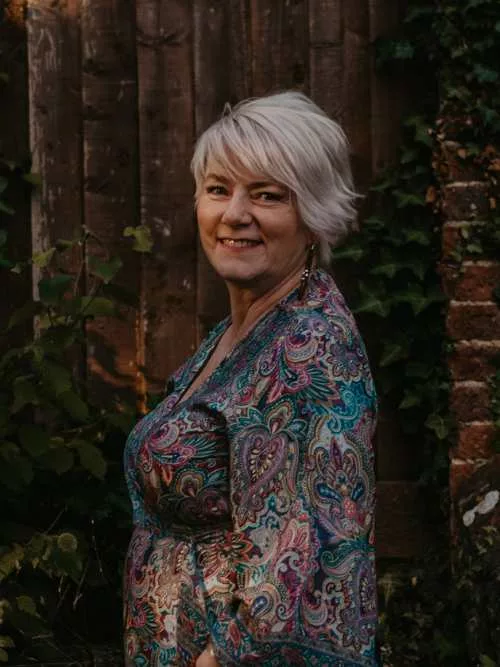 Ancestral healing session online with Tania Meacher | Weaver of Ancestral Alchemy