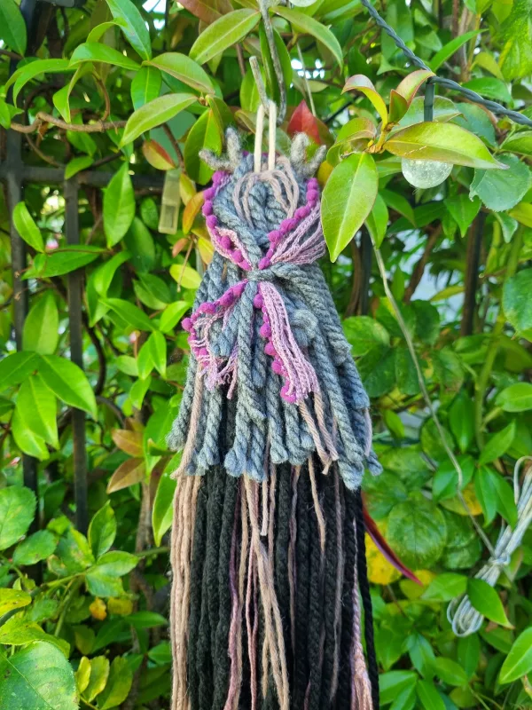 Witch Queen Rowanwyrd spirit doll woven from Rowan and Mugwort under the waxing moon — a handcrafted altar guardian for protection and prophecy.